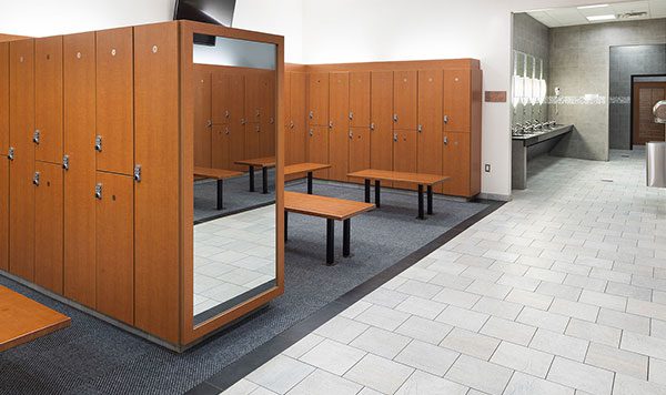 locker rooms in gym in padonia