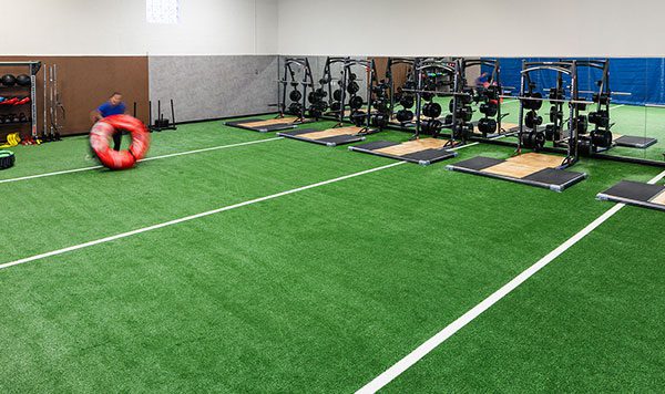 padonia gym in baltimore offers green turf